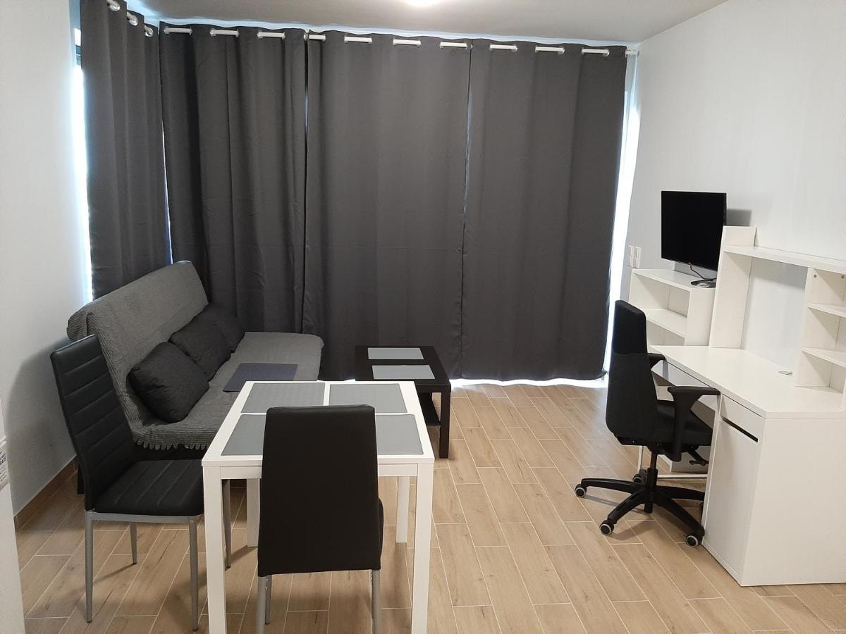Apartment Cherry Bratislava & Free Parking Eksteriør billede