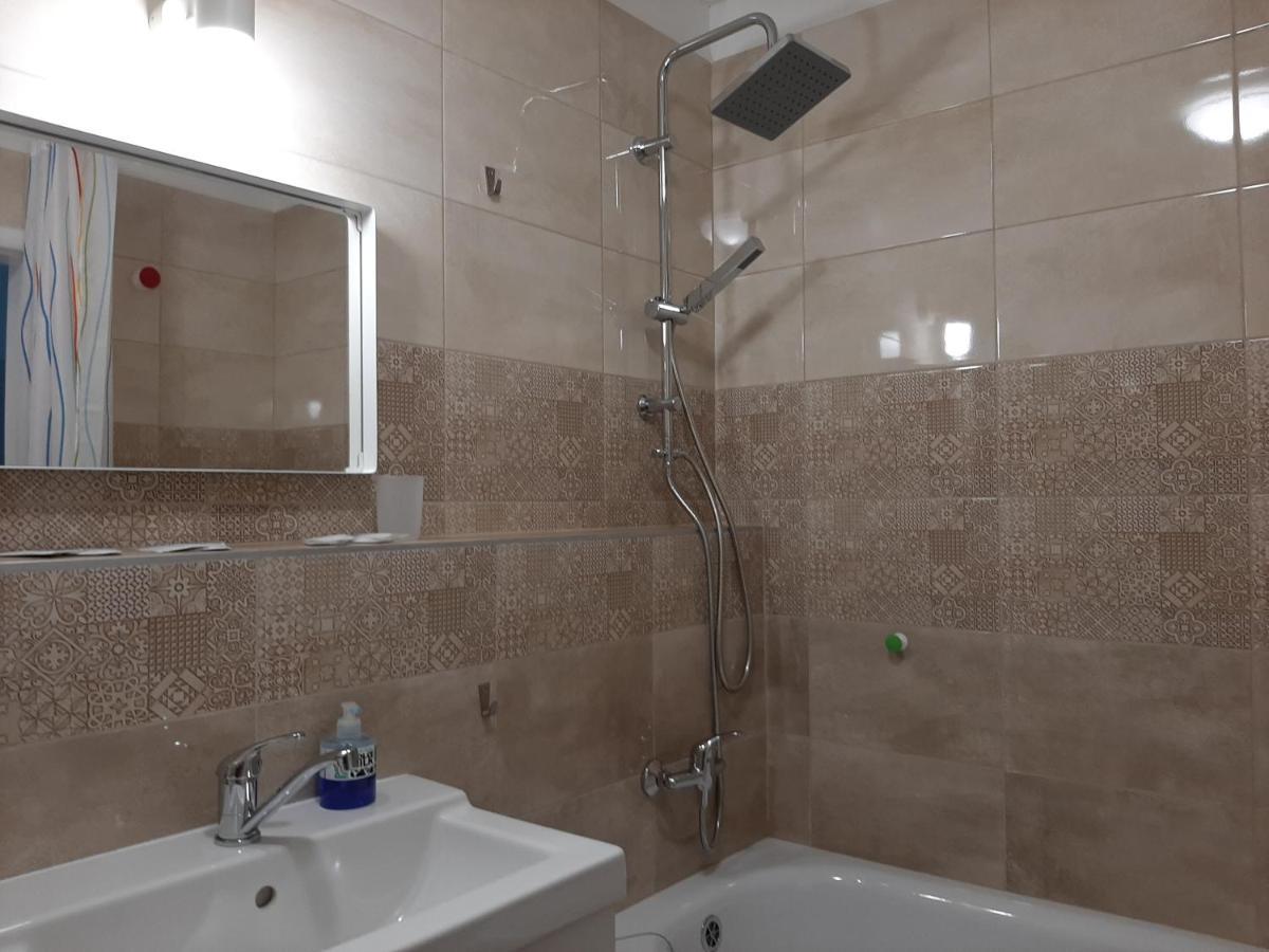 Apartment Cherry Bratislava & Free Parking Eksteriør billede
